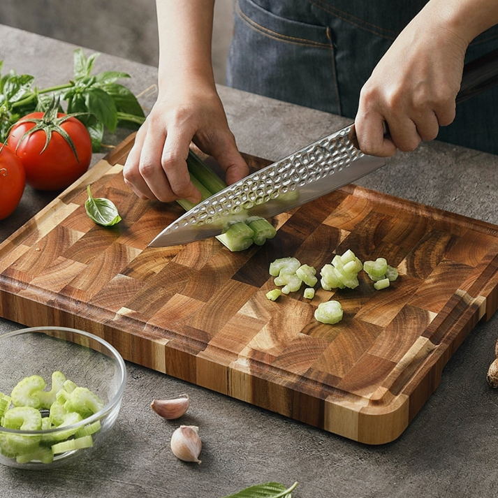 Planche à découper en bois d'acacia